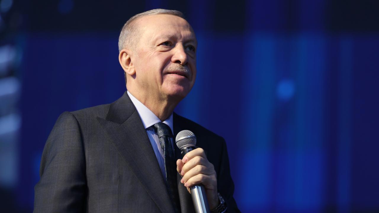 Cumhurbaşkanı Erdoğan: Türkiye'de artık kayıt dışı siyaset dönemi sona erdi